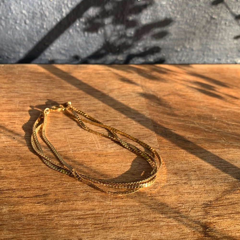 Vintage | Faux Gold Bracelet - Picture 2 of 9